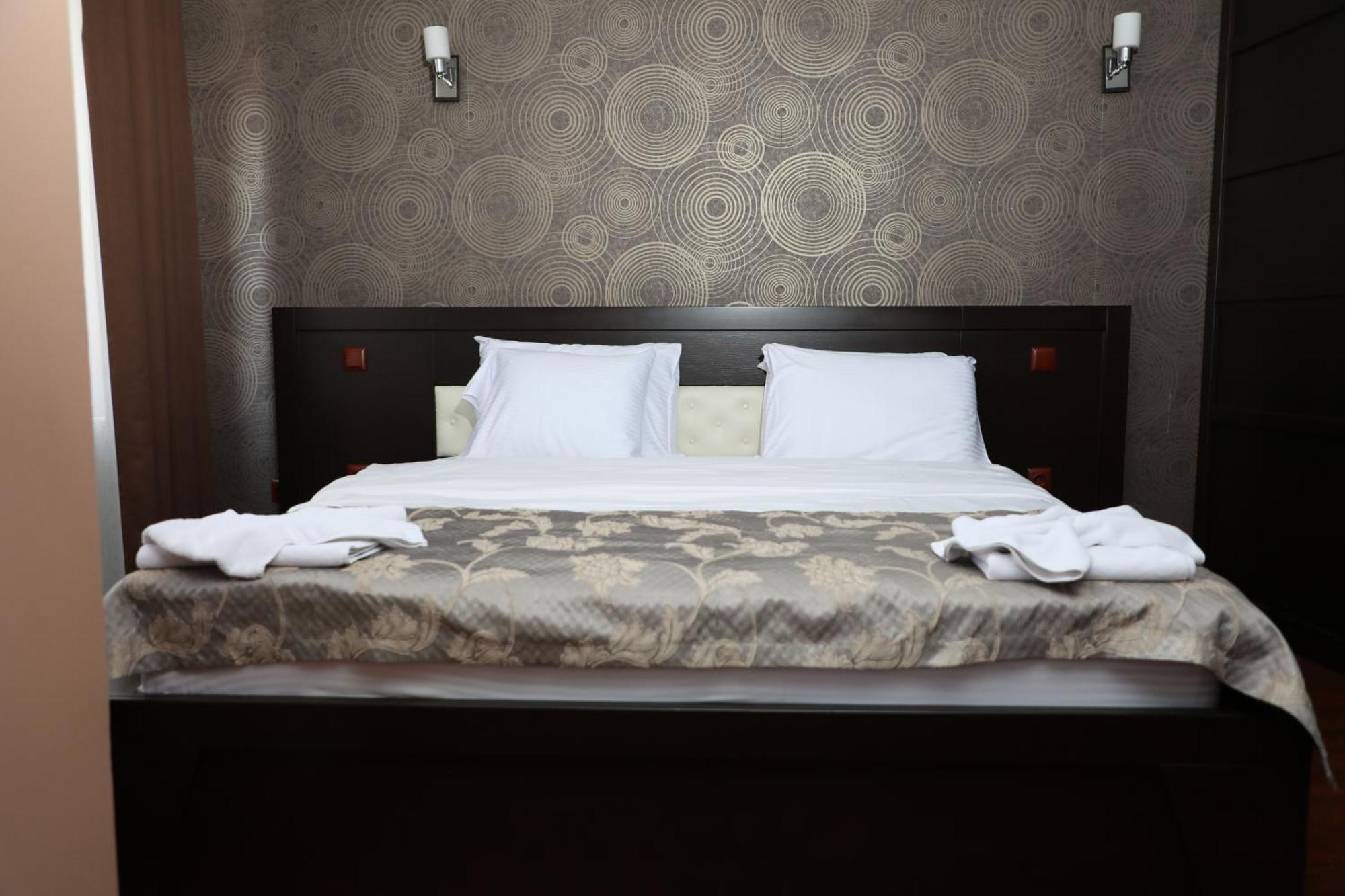Bruti Hotel بريزرن المظهر الخارجي الصورة
