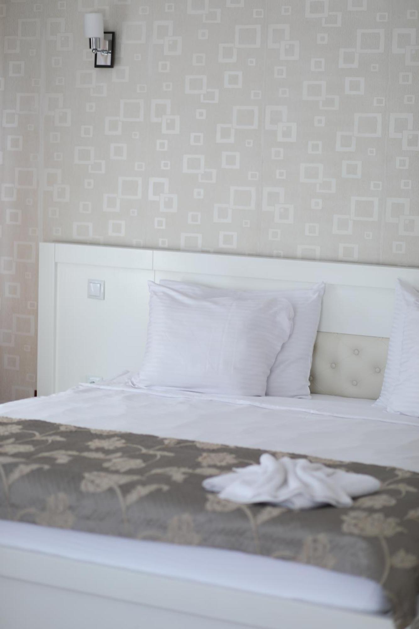 Bruti Hotel بريزرن المظهر الخارجي الصورة