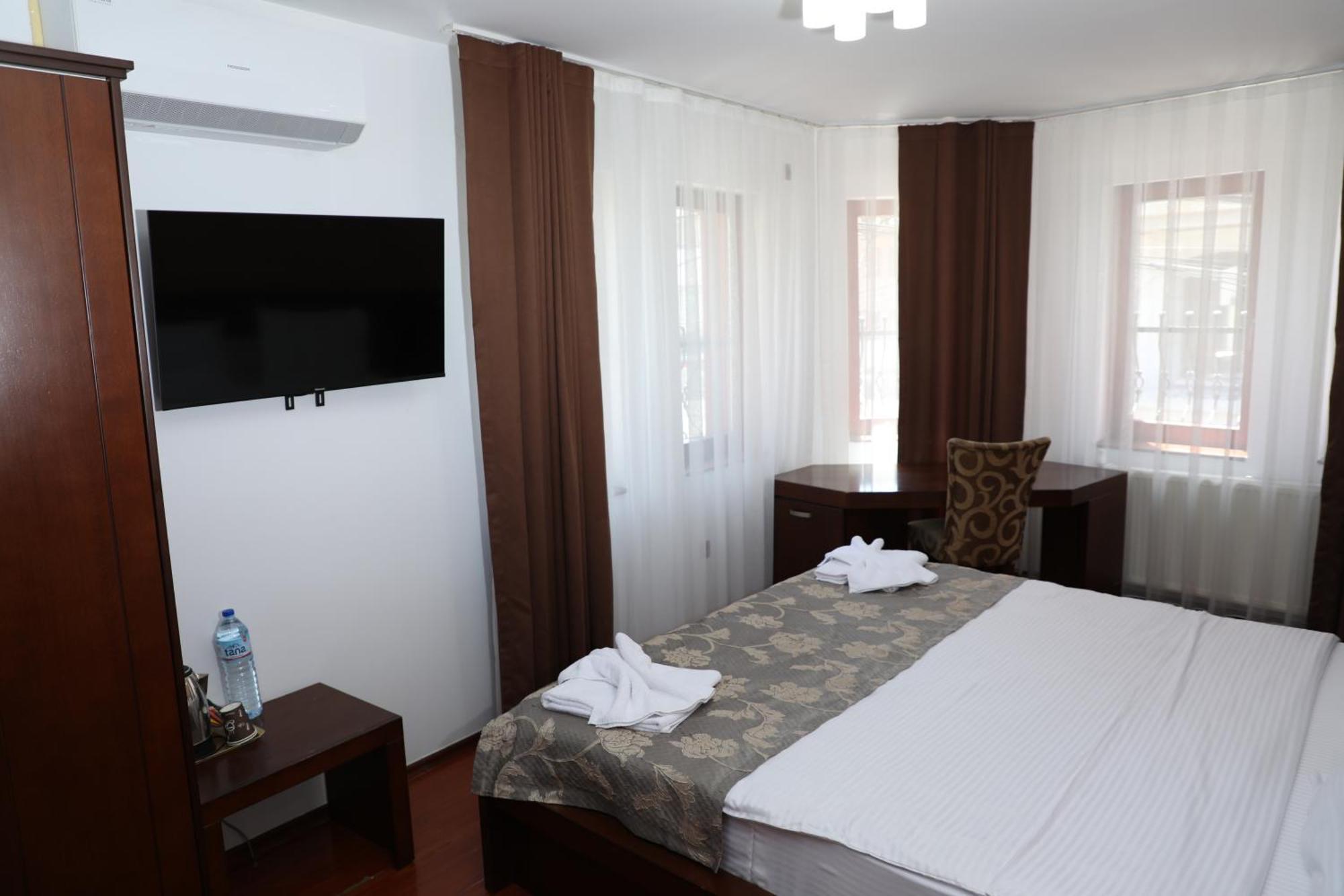 Bruti Hotel بريزرن المظهر الخارجي الصورة