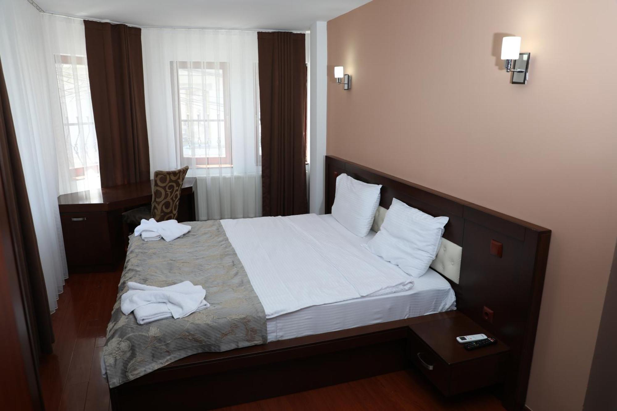 Bruti Hotel بريزرن المظهر الخارجي الصورة